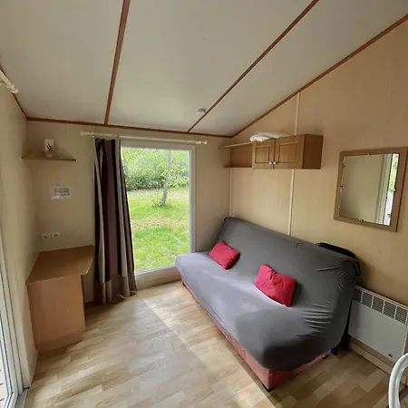 Campsite Camping Onlycamp Le Pre Montaigut-le-Blanc (Puy-de-Dome)