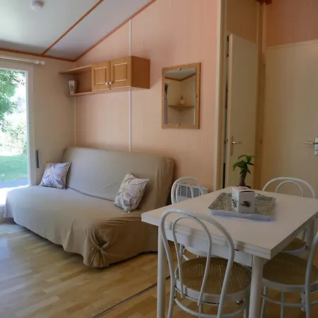 Onlycamp Le Pre Kamp alanı *