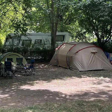 Campingplads Onlycamp Le Pre Montaigut-le-Blanc (Puy-de-Dome)